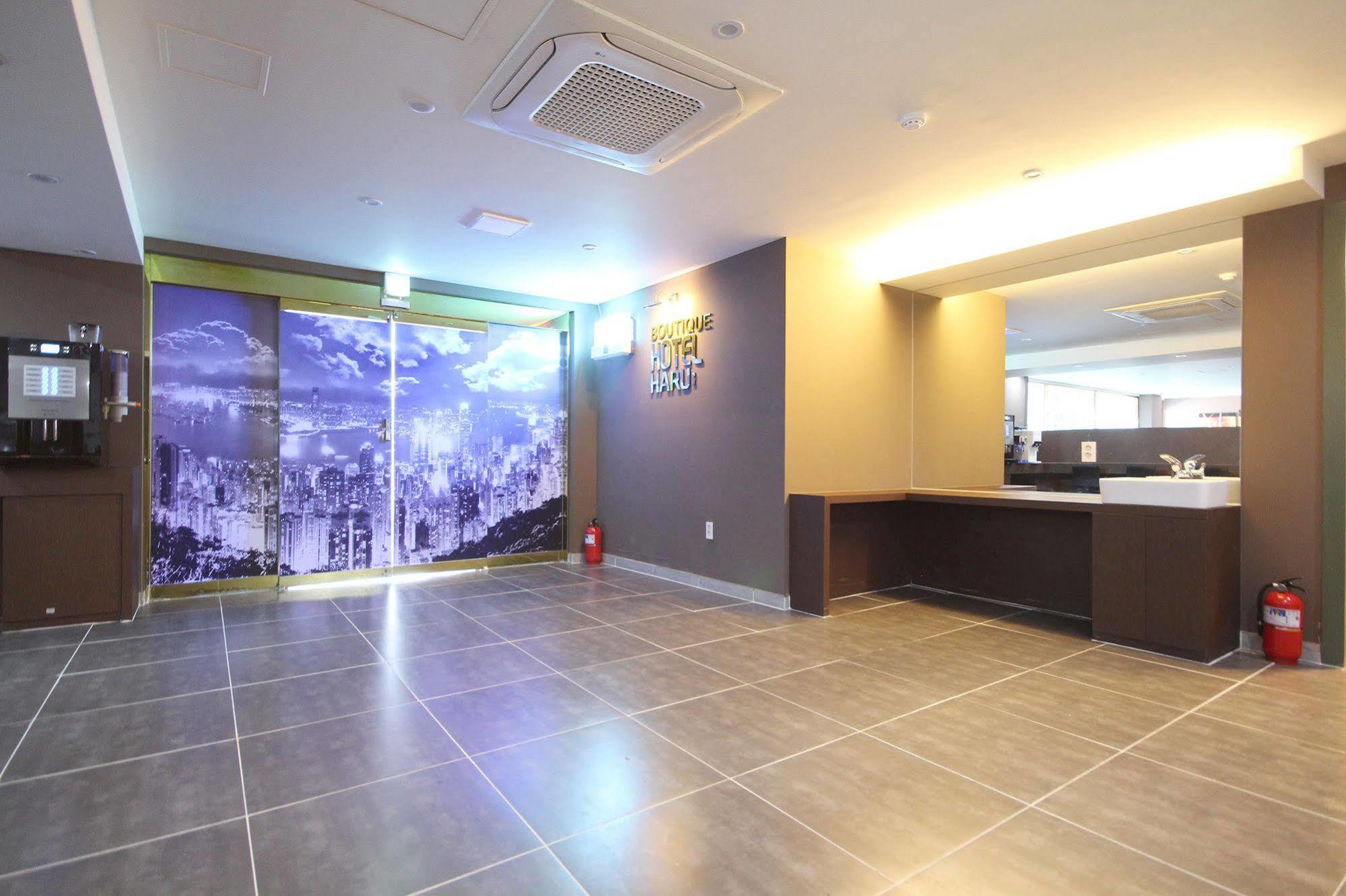 Haru Hotel Gimhae Exterior foto