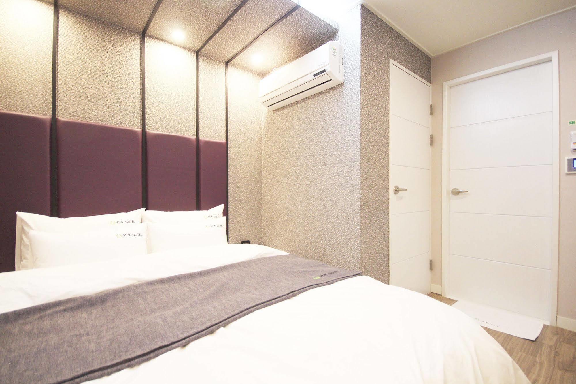 Haru Hotel Gimhae Exterior foto