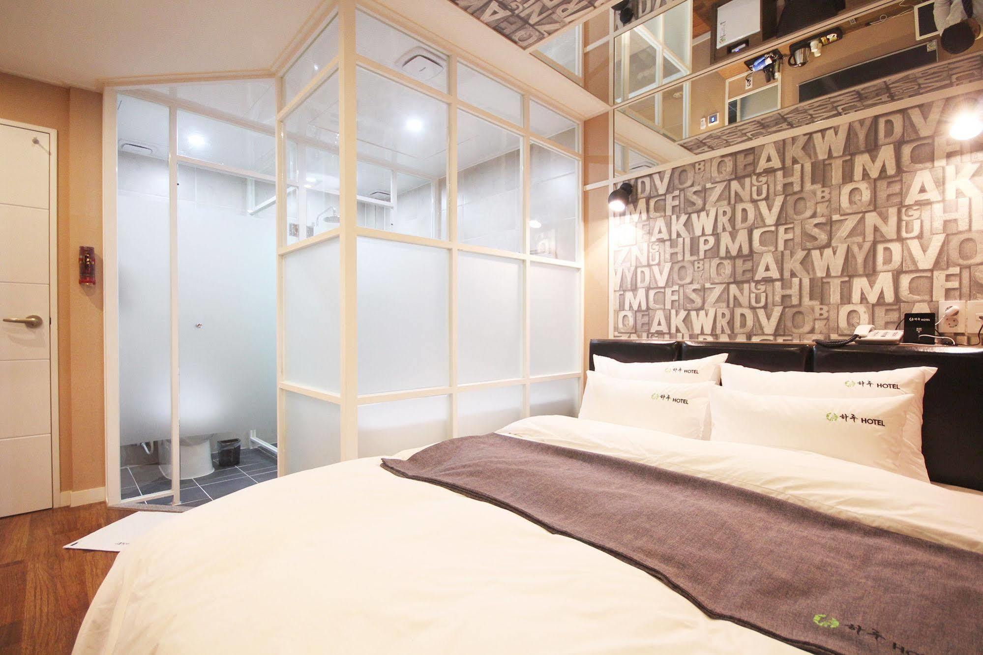 Haru Hotel Gimhae Exterior foto